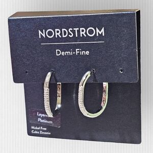 NWT Nordstrom Platinum Oval Hoop Earrings w/‎ Cubic Zirconia Women's Jewelry